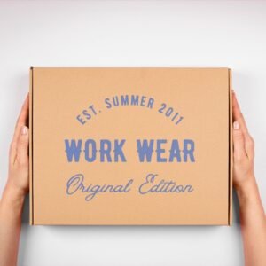 Boîte d'expédition avec rabat et logo imprimé