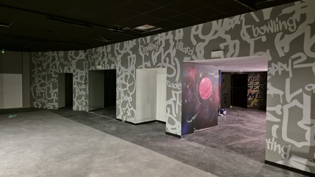 Murs imprimés d'un bowling liégeois, pièce entière